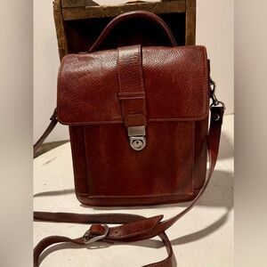 Vintage Wilson Leather Crossbody Messenger Bag